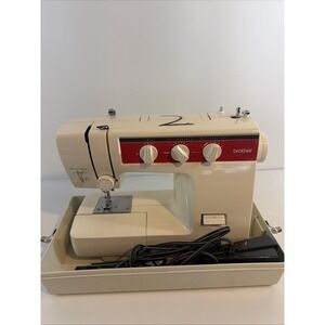 Brother VX-1100 Sewing Machine With Case
